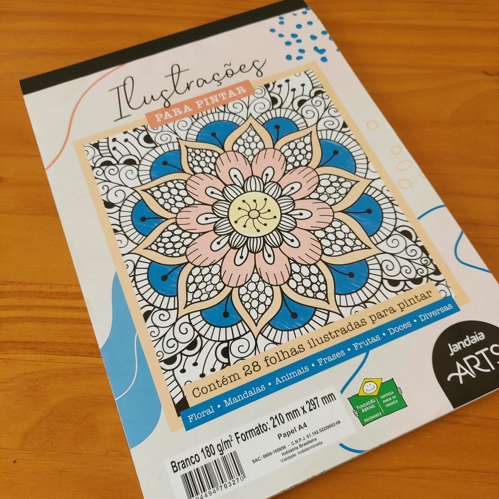 Bloco com Desenhos Mandalas e Lápis para Pintar