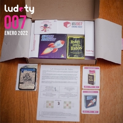 LUDOTY BOX 7 - CAJA DE ENERO (cantidad limitada-solo para suscriptores)