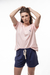 Pijama curto com camiseta rosa e shorts azul marinho
