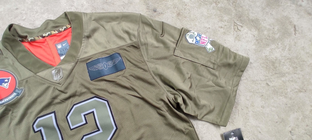 New England Patriots #12 Tom Brady Camo Salute To Service Limited Jersey