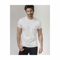 REMERA BROOKSFIELD HOMBRE R BORDADO (187-223) en internet