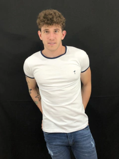 Remera VKM Truxton - Kronos Indumentaria