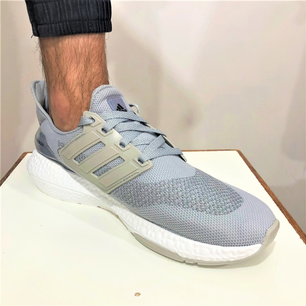 Zapatilla ADS Ultraboost 22 - Kronos Indumentaria