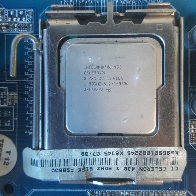 Placa Mae Gigabyte Fsb1066 Ga945gcmx S2 + Proc