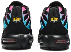 vapormax plus miami vice