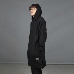 Maxi Buzo Cozy Negro en internet