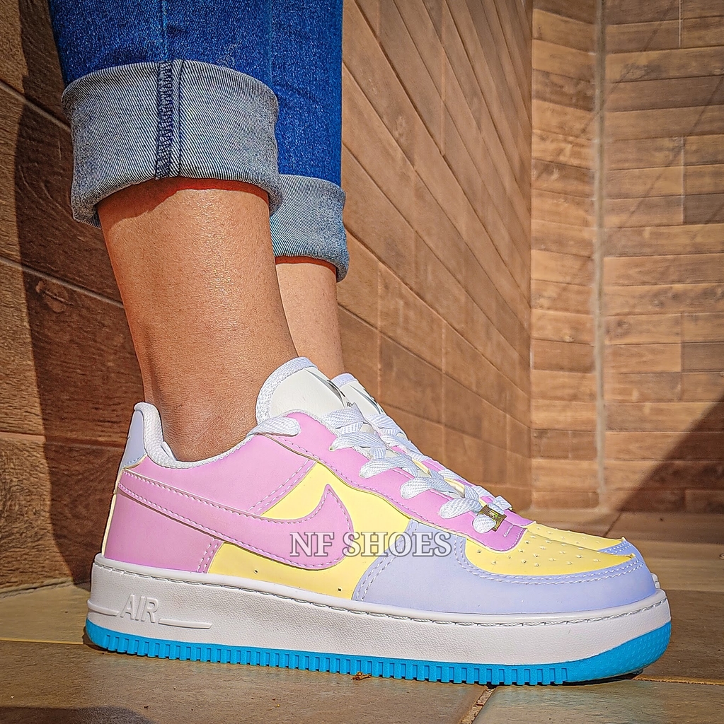 tenis nike masculino que muda de cor no sol