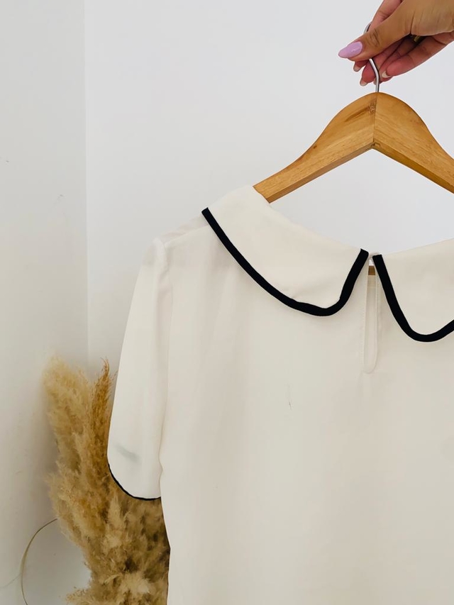 Blusa blanca y negra- zara - Comprar en ecovestidor