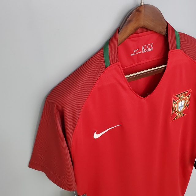 Camisa Portugal Retrô 2018 - Comprar em Whizzy Fut