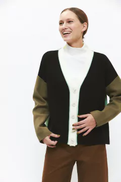 CARDIGAN DANES (MISHKA) - She Tendencias