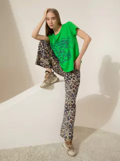 REMERA GANG (JAZMIN CHEBAR)