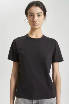 REMERA LAYER BENISA (MARIA CHER) - comprar online