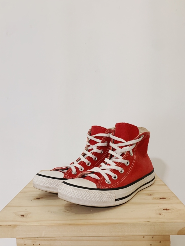 Tênis Chuck Taylor Cano Alto Converse All Star - CT04940004 VINHO 35 -  GLAMI.com.br