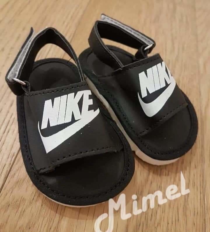 Sandalias nike (suela rigida) - Comprar en MIMEL