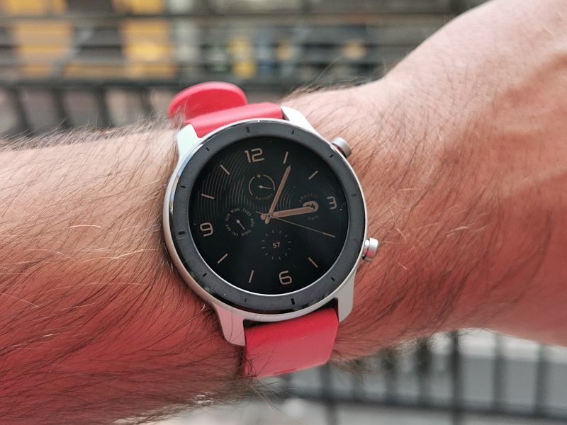 SMARTWATCH XIAOMI AMAZFIT GTR 42M RED - Tec.Online