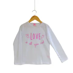 REMERA HOLY LOVE NEED - comprar online