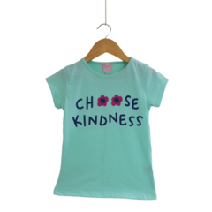 Remera Kendra Choose Kindness en internet