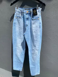 15315.807 - Calça Titular pra elas Sky Clean - comprar online