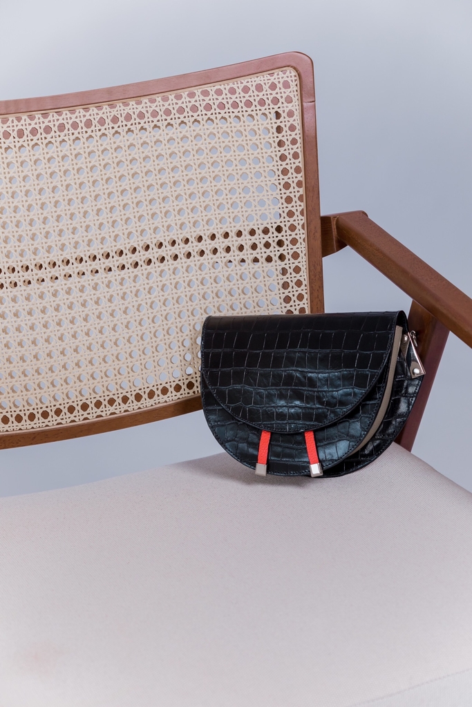 coach half moon bolsa