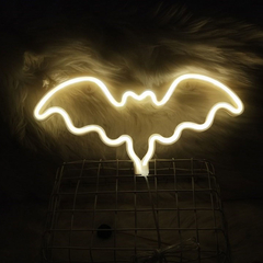Luminária LED Morcego Neon de Parede na internet