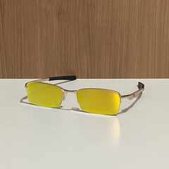 Óculos de Sol Vilão - 24K (Cor de Ouro)