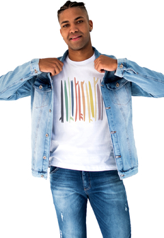 Camiseta Masculina Estampada - Color Board