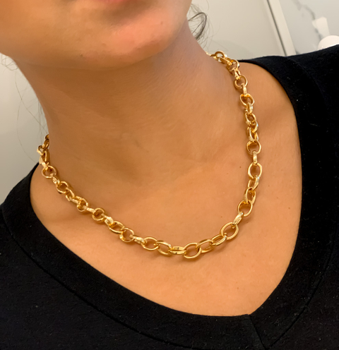 Anel com Design de Folhas folheado em ouro 18k - Lovers Semijoias e  Acessórios