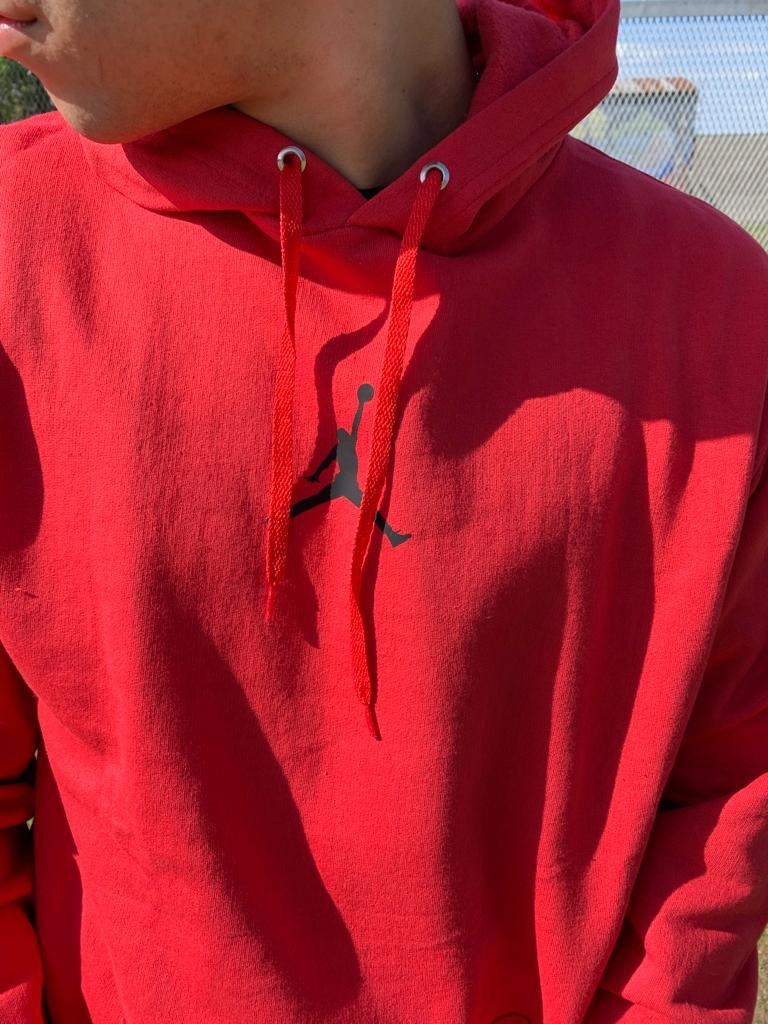 Buzo Jordan Rojo Logo Negro - Comprar en Ventunesimo