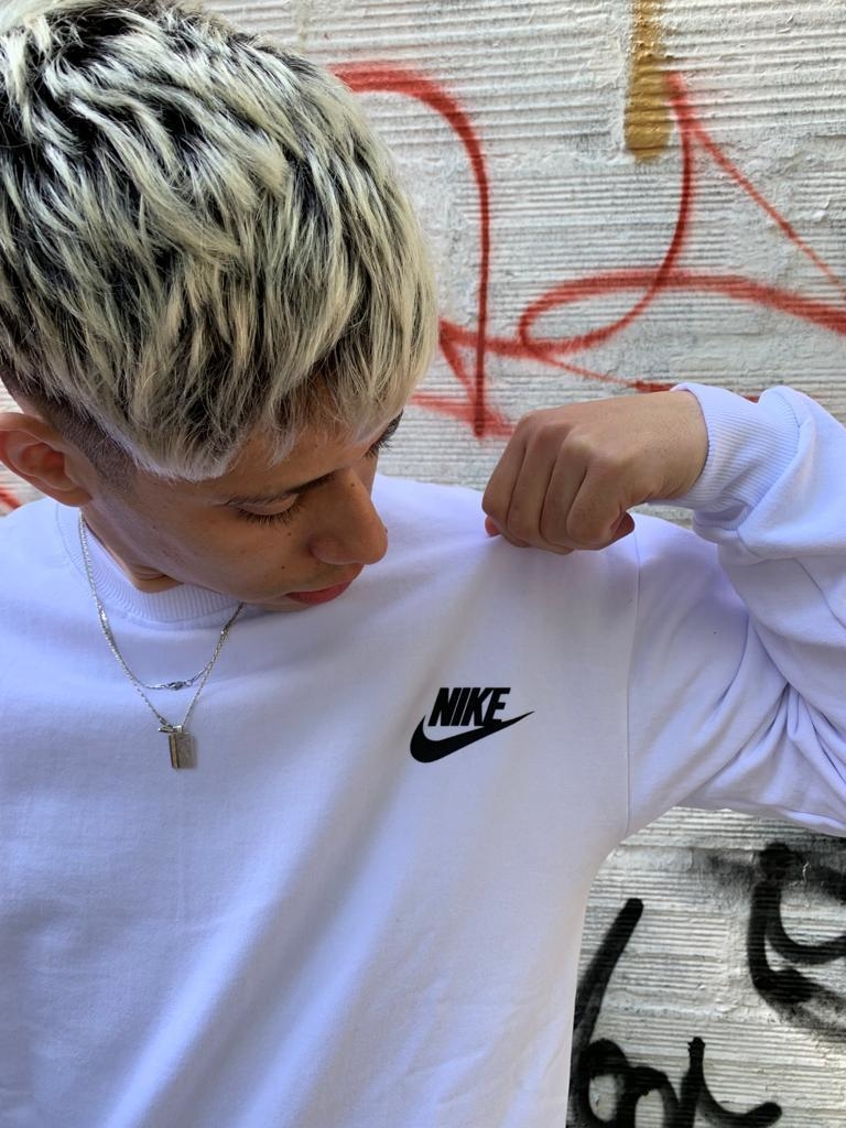 Buzo Nike Blanco s/capucha - Comprar en Ventunesimo