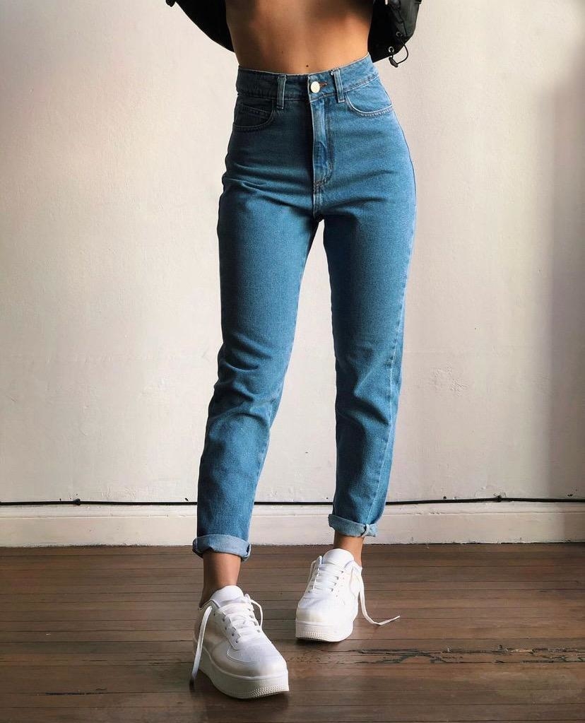 JEANS CP MOM NENA CON ROTURAS (CPB3414) - InCrescendo