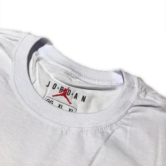 camiseta air jordan branca