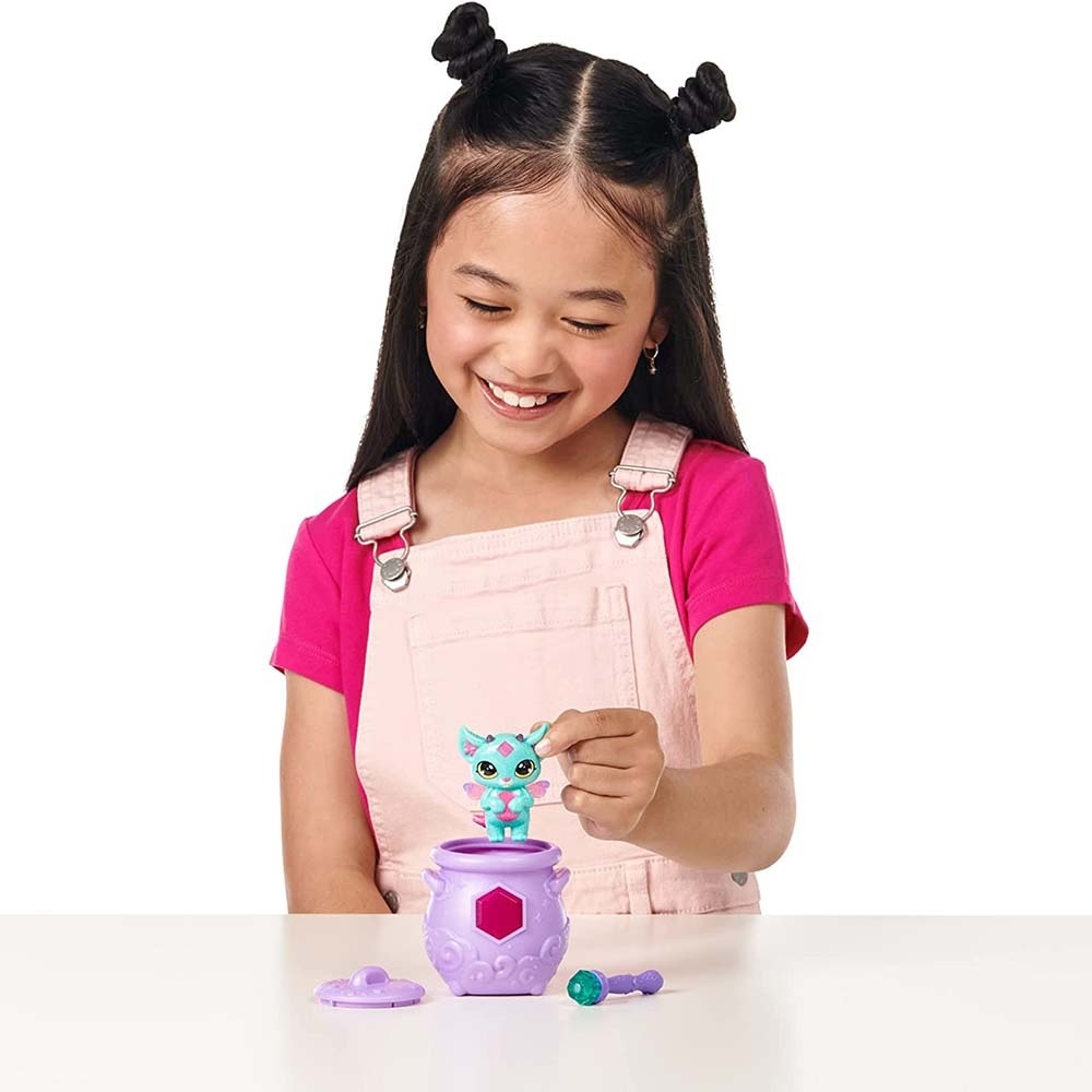 Muñeco Sorpresa Magic Mixies Mixlings Mini Caldero Mágico