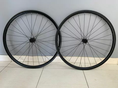 roval roubaix 322x
