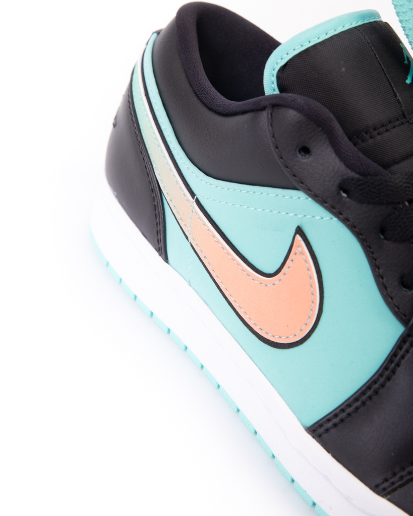 Air Jordan 1 Low SE \