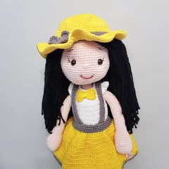 Boneca Pietra e Roupinhas Amigurumi