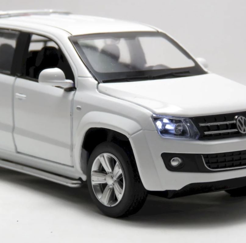 Volkswagen Amarok c/ Som e Luz 1/32 - California Action - loja online