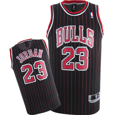 Camisa Chicago Bulls Retrô 97/98 Jordan Nike Masculina - Preta com Li