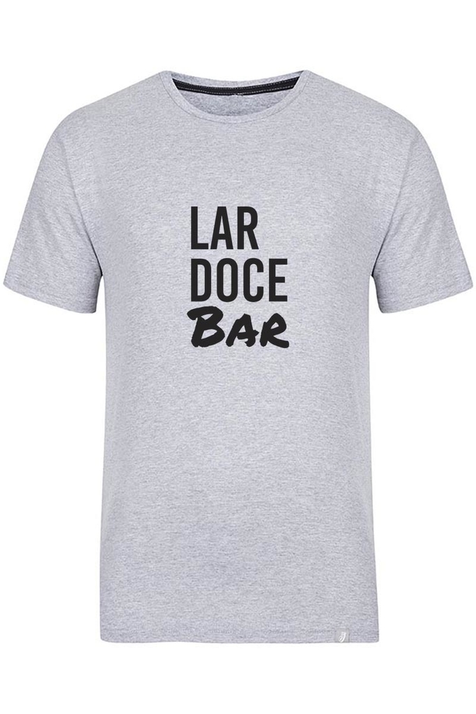 Camiseta com frase Lar Doce Bar