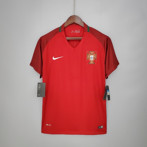 Camisa Retrô Seleção de Portugal Copa 2006 Masculina Fan Vermelha