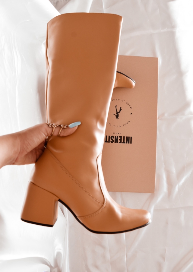 Botas Bucaneras Taco Cuero Vegano Stella Suela