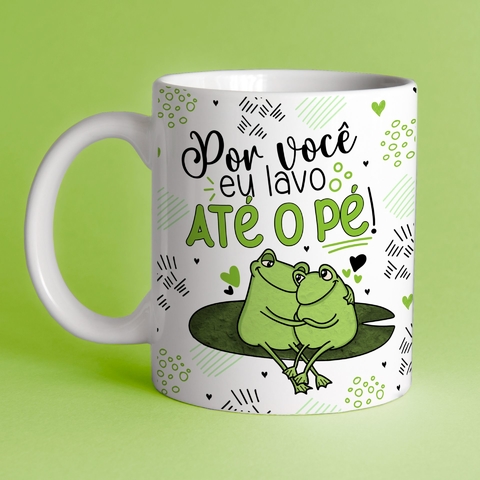 Caneca Meu Coração Por Voce Não Bate Capota Presente Namorad