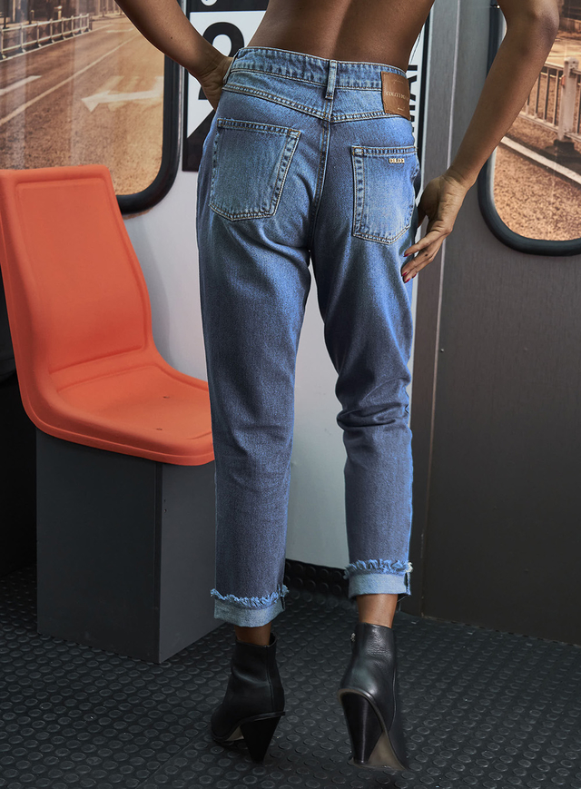 Calça Jeans Bruna com Dobra - Loja Colcci Dourados