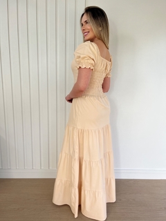 Vestido Ana Luiza Bege na internet