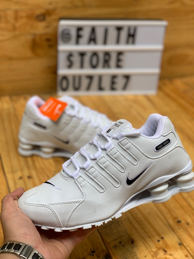 nike shox nz branco e preto