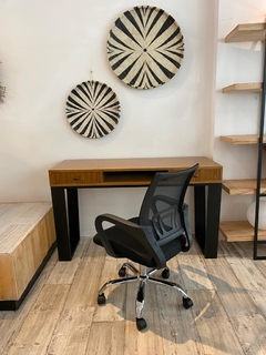 Silla Giratoria Vico Negra - Muebles de diseño | Gift Collection
