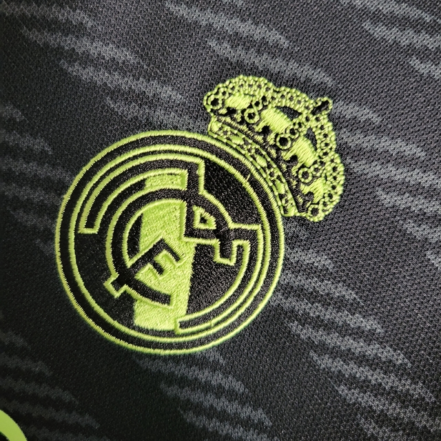 Camisa Real Madrid Third 22/23 Torcedor Adidas Masculina - Preto e Verde