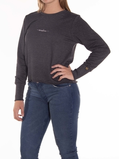 BUZO ESCOTE REDONDO BORDADO - comprar online