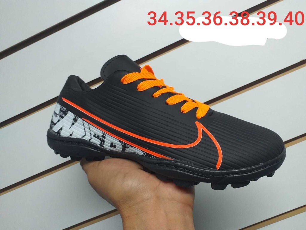 BOTINES NIKE PAPI FÚTBOL - ZAPATILLAS DE CALIDAD