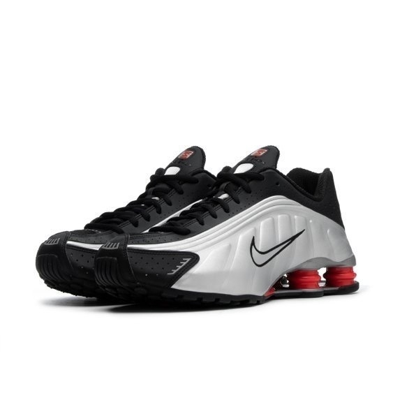 nike shox r4 prata e vermelho