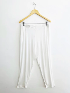 001527 . Pantalón blanco T.4